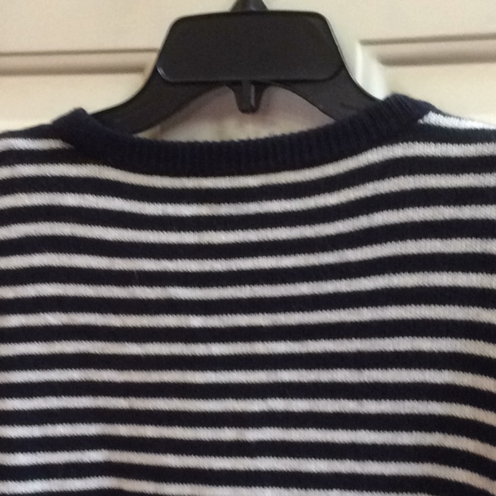 J. Crew merino wool sweater loose fit  blouse Sz L - Picture 8 of 8